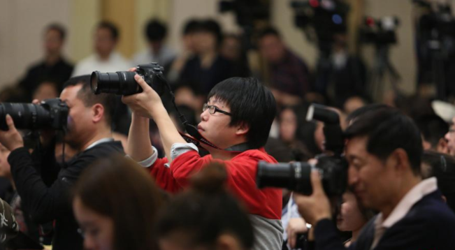 美联储年内是否降息？多位高官发言在即警惕美元剧震